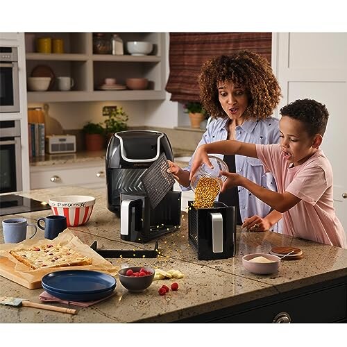 Russell Hobbs Friggitrice ad Aria Doppio Cestello - immagine 3
